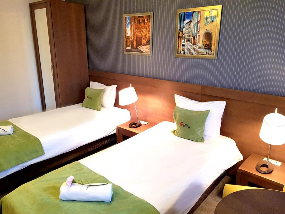 Hotel Willanova Lublin Buitenkant foto