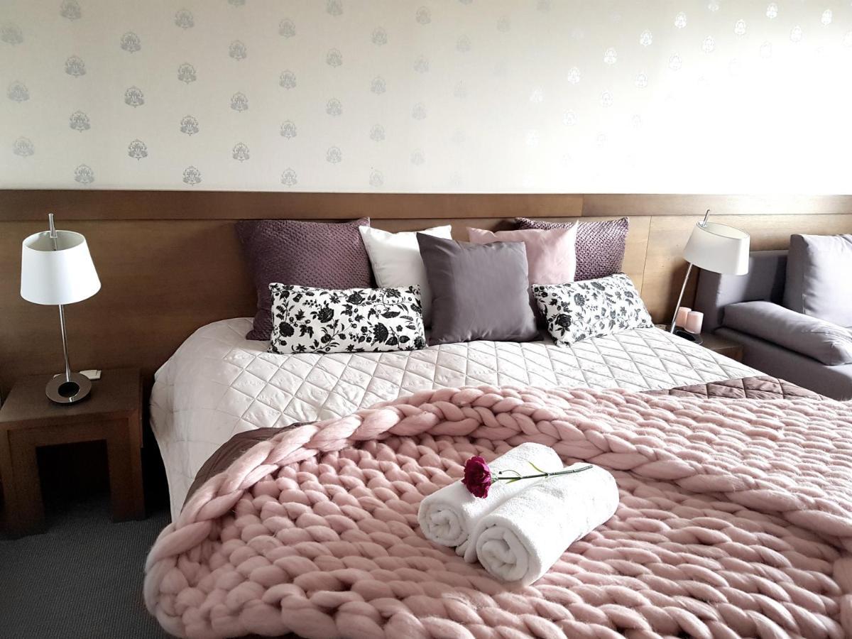 Hotel Willanova Lublin Buitenkant foto