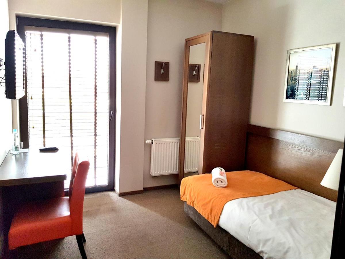 Hotel Willanova Lublin Buitenkant foto