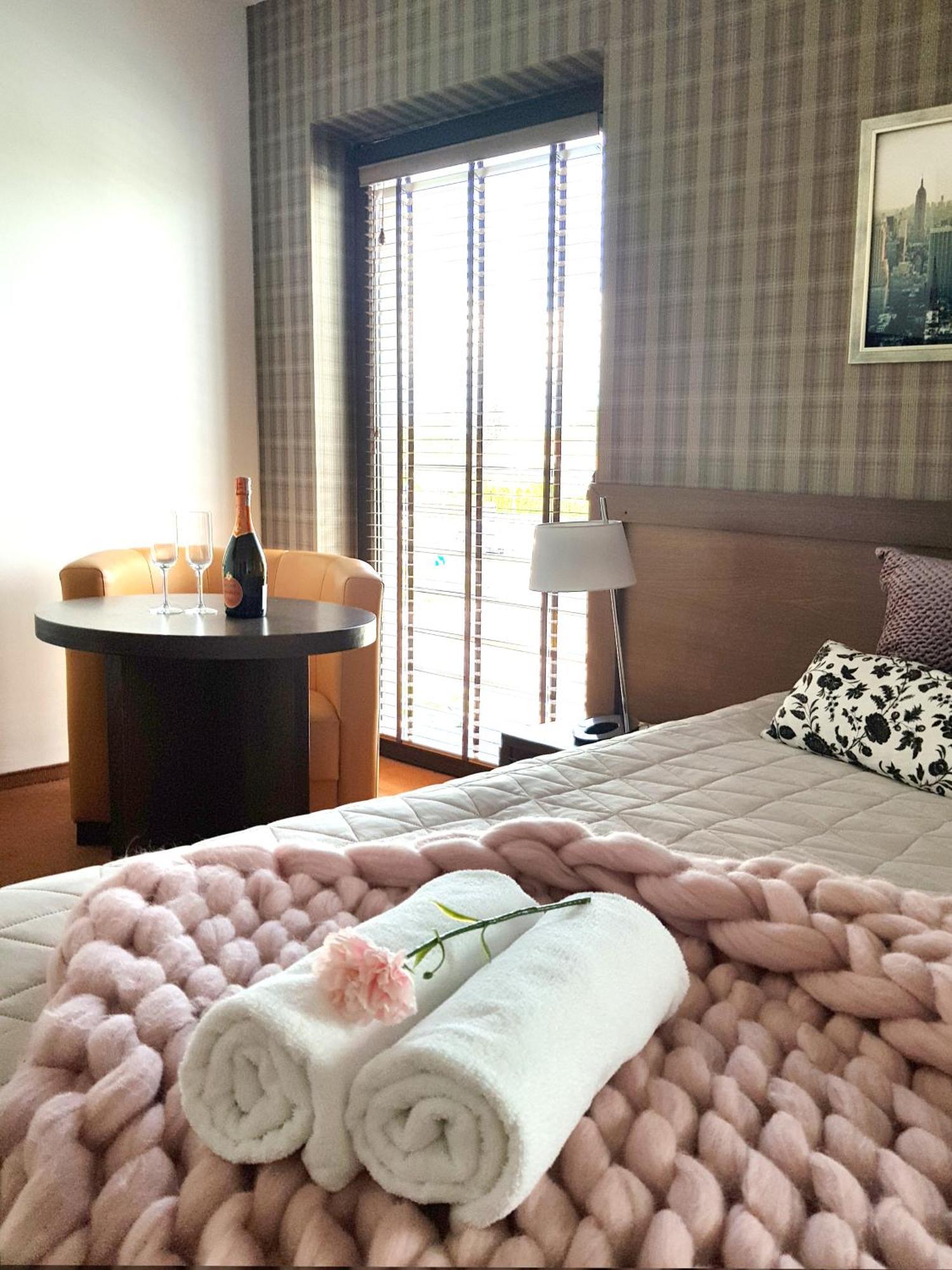 Hotel Willanova Lublin Buitenkant foto
